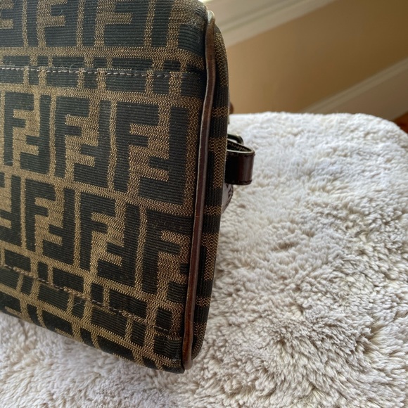 Authentic Fendi Zucca De Jour - Picture 7 of 11